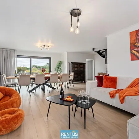 Moca - Peaceful Enjoyment, Close To Everything In Nieuwpoort