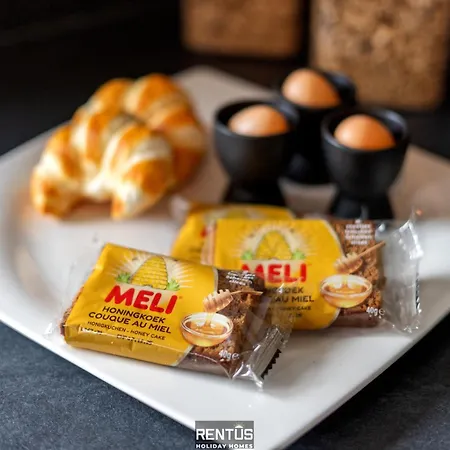 Moca - Peaceful Enjoyment, Close To Everything In Nieuwpoort