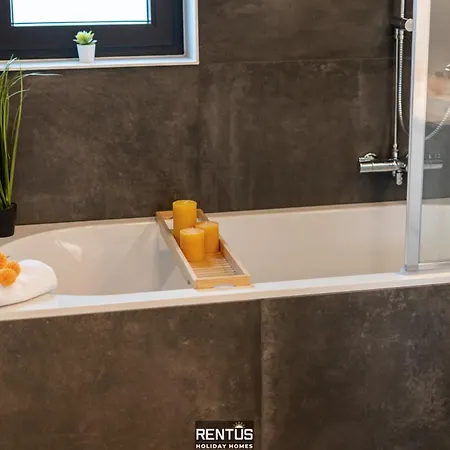 Moca - Peaceful Enjoyment, Close To Everything In * Nieuwpoort