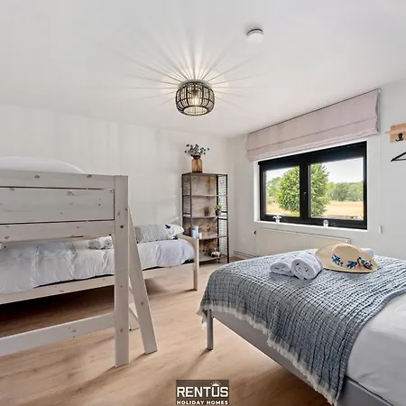 Moca - Peaceful Enjoyment, Close To Everything In * Nieuwpoort