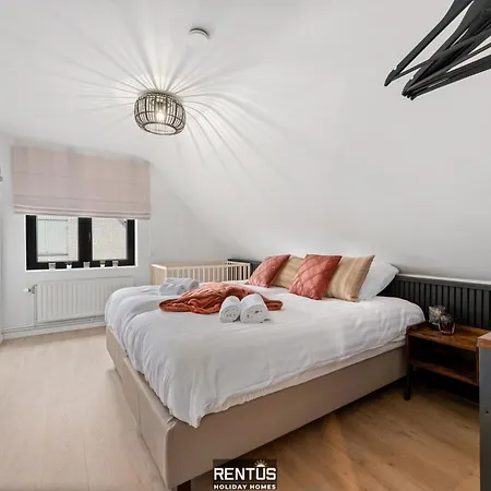 Moca - Peaceful Enjoyment, Close To Everything In Prázdninový dům